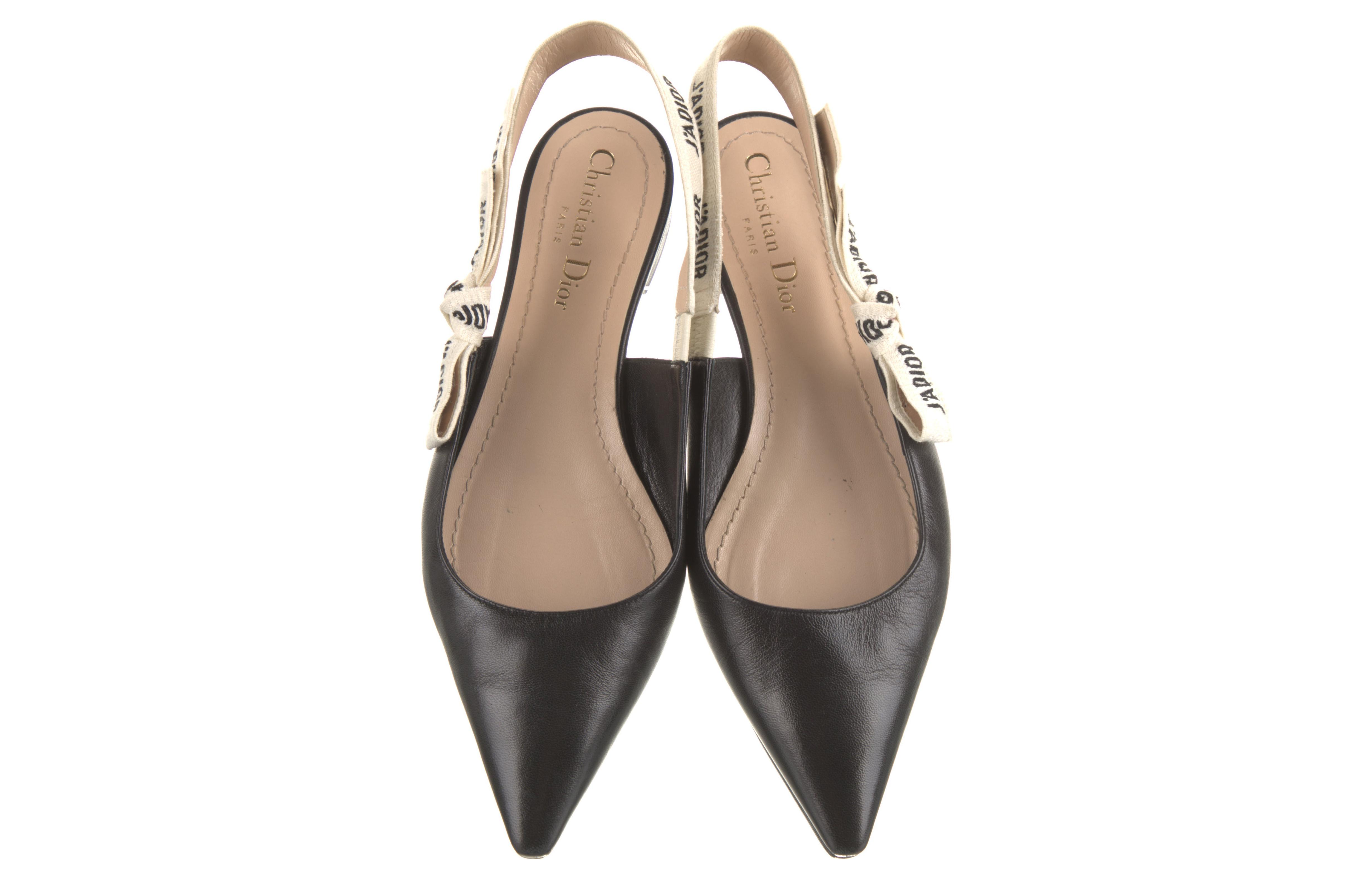 Lookbook (W) 迪奥 B23 低帮 ‘Oblique’ 运动鞋 KCB384VLR-900