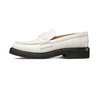 (W) Dior Boy Loafer White Brushed Calfskin