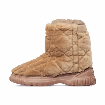 (W) Dior Brown 'Frost Velour Round Toe Short Snow Boots'