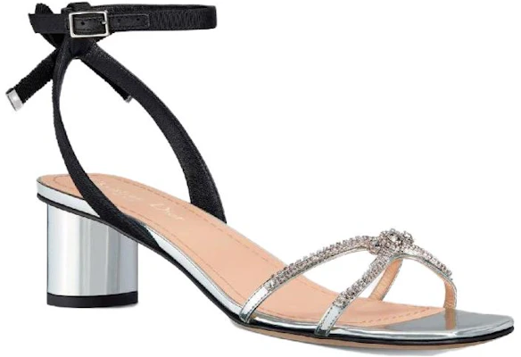 (W) Dior Kalfslederen Hoge Hakken Sandalen ''Elegant Zilver'' KCQ890MIT_S59K Lookbook (W) Dior Kalfslederen Hoge Hakken Sandalen ''Elegant Zilver'' KCQ890MIT_S59K