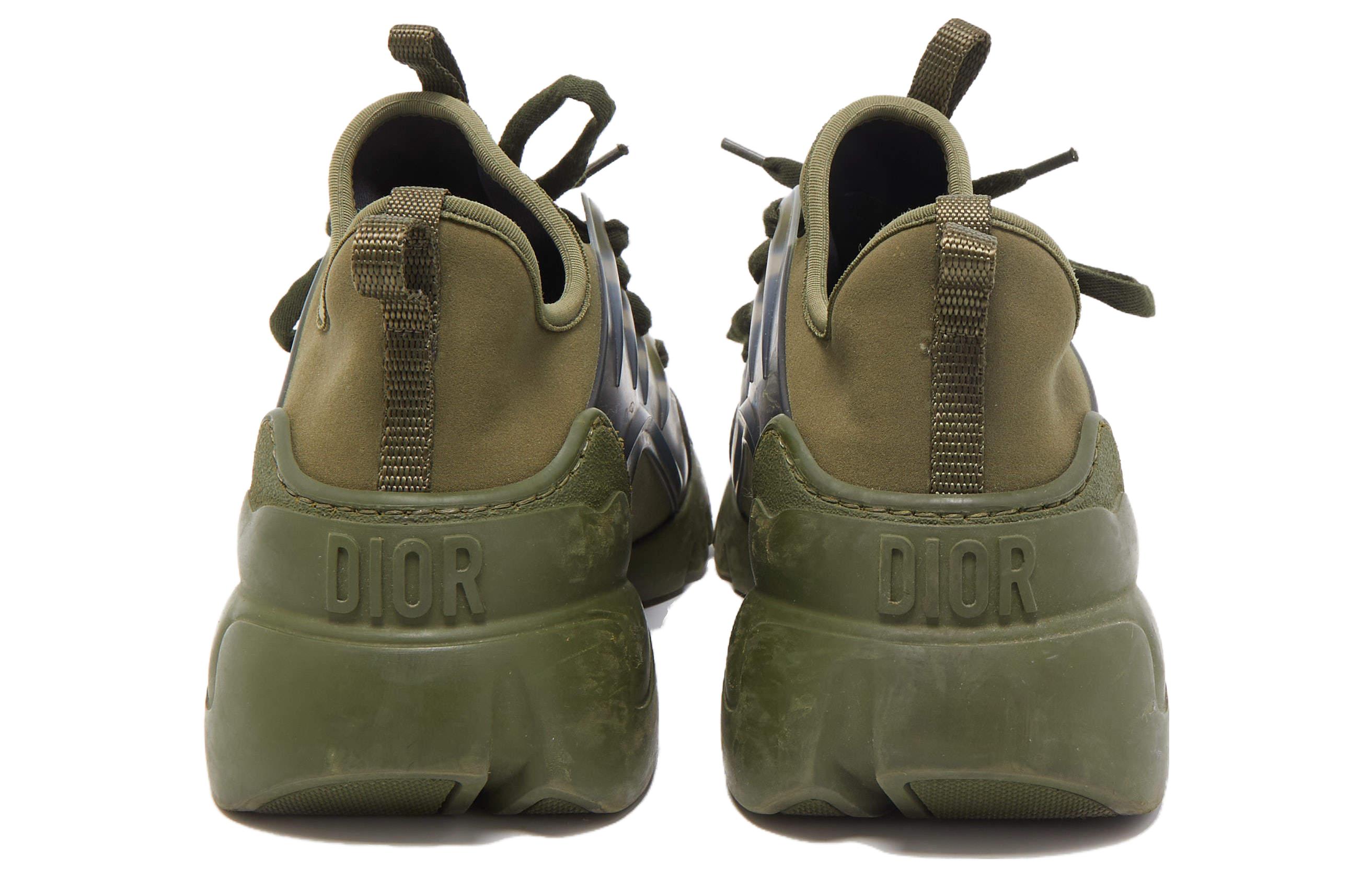 Purchase (Women) Dior D-Connect Sneaker 'Khaki' KCK222NGG_S11H