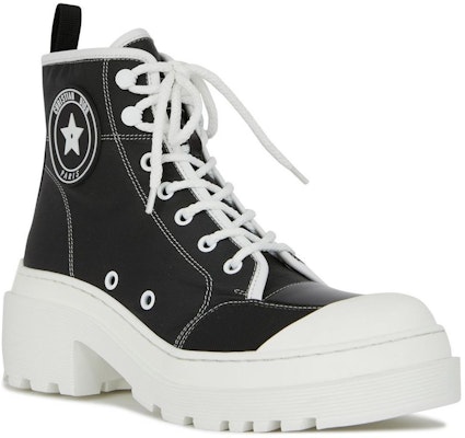 DIOR 迪奧 D-RISE 小牛皮短靴 女款 黑色 Shop DIOR 迪奧 D-RISE 小牛皮短靴 女款 黑色