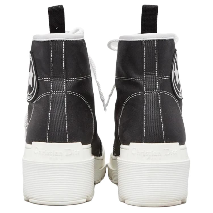 Purchase DIOR 迪奧 D-RISE 小牛皮短靴 女款 黑色