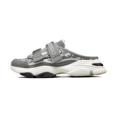 (W) Dior D-Wander 'Light Grey'
