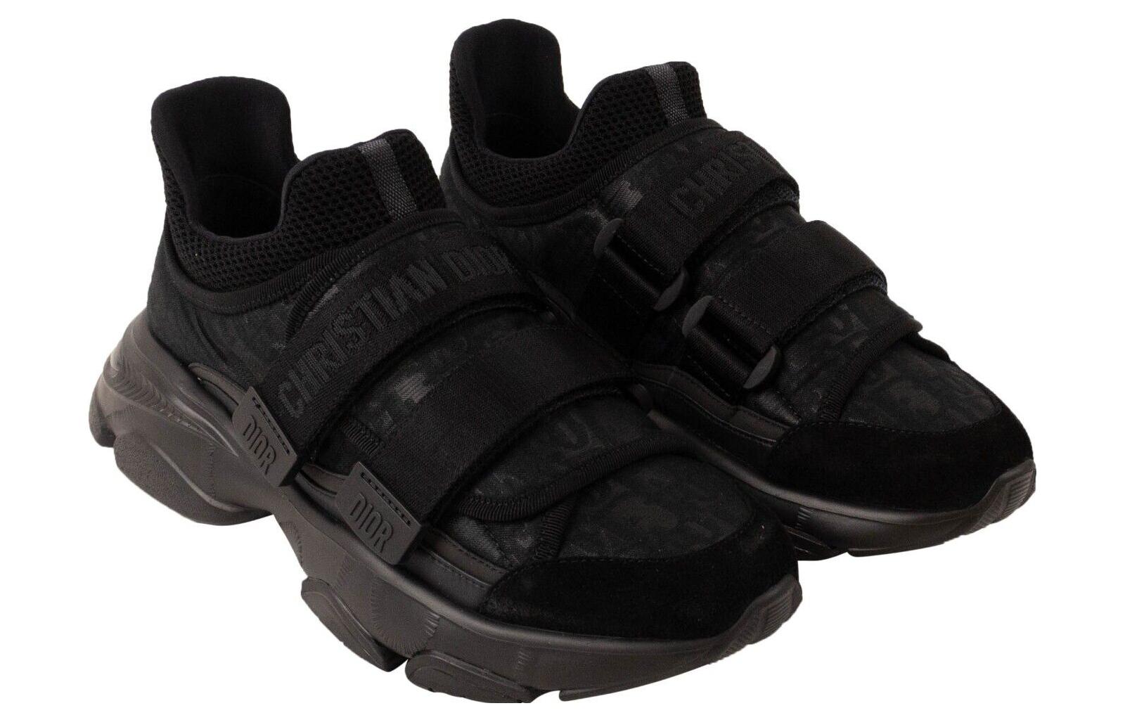 Lookbook (W) Dior D-Wander Sneaker ''Dior Oblique - Schwarz'' KCK299OSY-S900