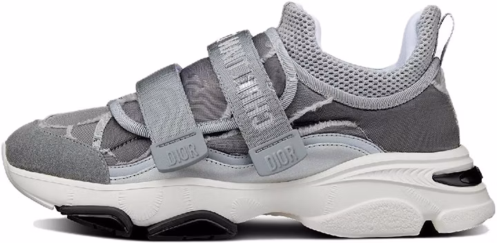 dior-d-wander-sneaker-grey-women