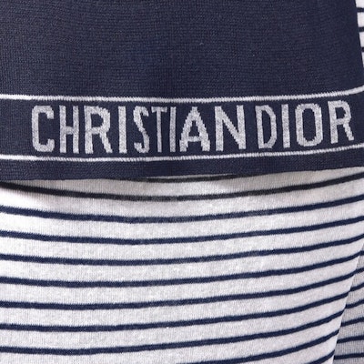 (W) DIOR DIORIVIERA FW24 條紋V領修身針織上衣海軍藍毛衣. 444S67AM785-X5883 Shop (W) DIOR DIORIVIERA FW24 條紋V領修身針織上衣海軍藍毛衣. 444S67AM785-X5883