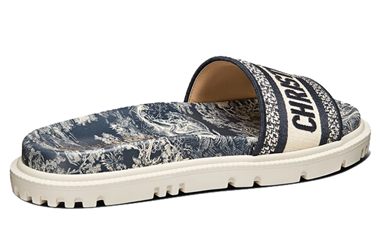 Shop (W) Dior Dway 'Rue Bordir Biru Tua' KCQ550TJE_S36W