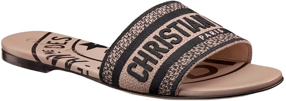 (W) Selipar Rata Bersulam Dior Dway 'Fiery Red' KCQ308JUR_S08U Lookbook (W) Selipar Rata Bersulam Dior Dway 'Fiery Red' KCQ308JUR_S08U