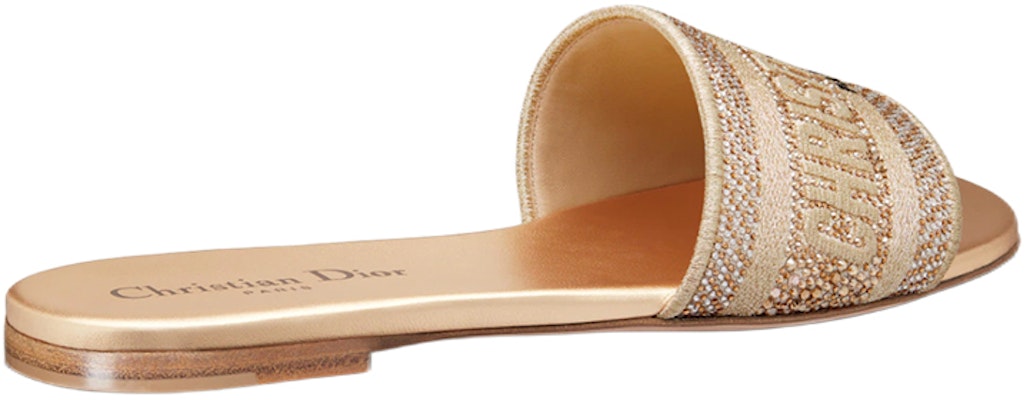 (W) Sandal Dior Dway Bordir 'Emas' KCQ209LCS_S62K Lookbook (W) Sandal Dior Dway Bordir 'Emas' KCQ209LCS_S62K