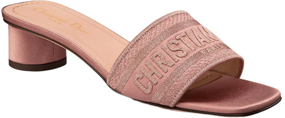 (W) Dior Dway Heeled Slide ''Roze Logo Borduursel'' KCQ858SBX_S70K Lookbook (W) Dior Dway Heeled Slide ''Roze Logo Borduursel'' KCQ858SBX_S70K