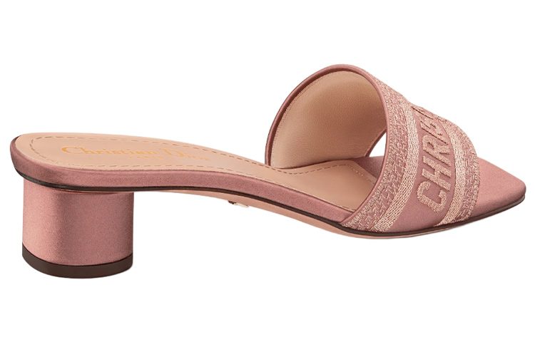 Shop (W) Dior Dway Heeled Slide ''Roze Logo Borduursel'' KCQ858SBX_S70K