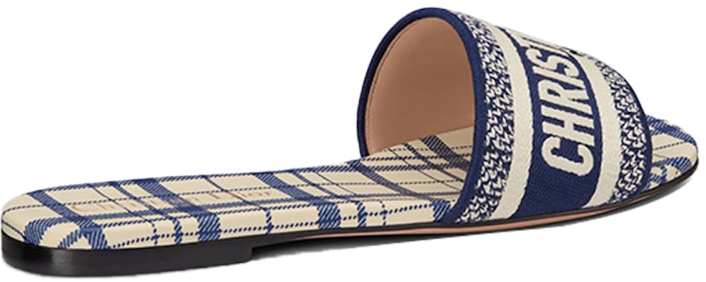 (W) Dior Dway Slide 'Fesyen Biru' KCQ209CND_S93B Lookbook (W) Dior Dway Slide 'Fesyen Biru' KCQ209CND_S93B
