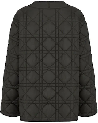 (Women) DIOR ESSENTIAL FW21 Quilted Taffeta Cannage Jacket Black 157C26A2827-X9000 Lookbook (Women) DIOR ESSENTIAL FW21 Quilted Taffeta Cannage Jacket Black 157C26A2827-X9000