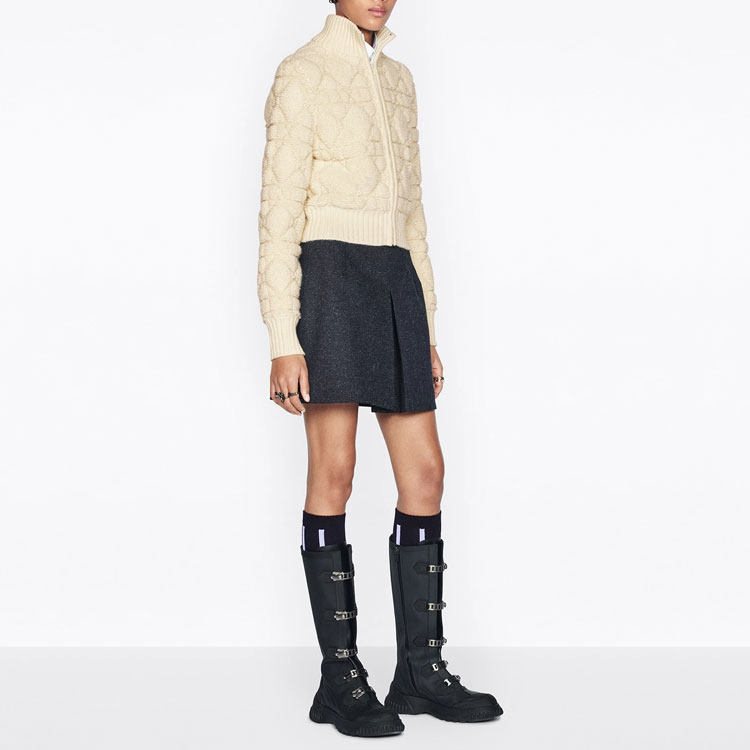 Details for (W) DIOR ESSENTIAL FW22 Jaket Knit Wool Zip-Up - Putih Gading 254V20AM340-X0200