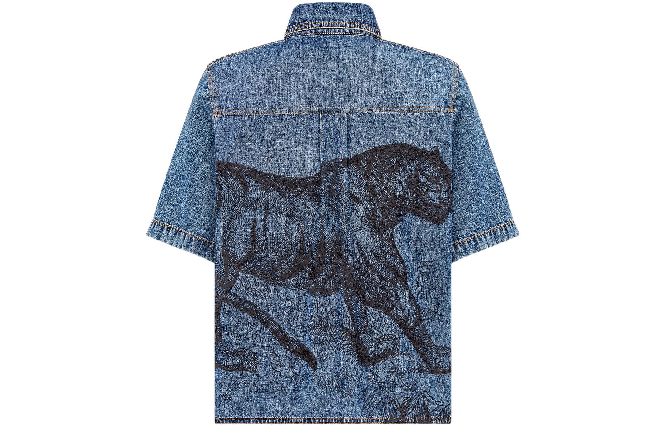 (Women) DIOR FW22  Blue Denim Short Sleeve Shirt with Tiger Print Back Design 252B26Y3584-X5887 圖 2