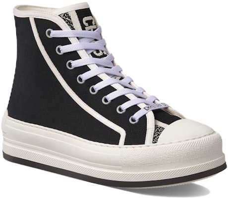 (W) 디올 블랙앤화이트 하이탑 스니커즈 (Dior Black&White High-top Sneakers) KCK381CVY_S900 Lookbook (W) 디올 블랙앤화이트 하이탑 스니커즈 (Dior Black&White High-top Sneakers) KCK381CVY_S900