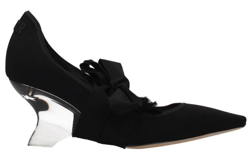 Order (W) Dior Leren Pumps met Puntige Neus ''Elegant Zwart'' KCP500NGG_S900