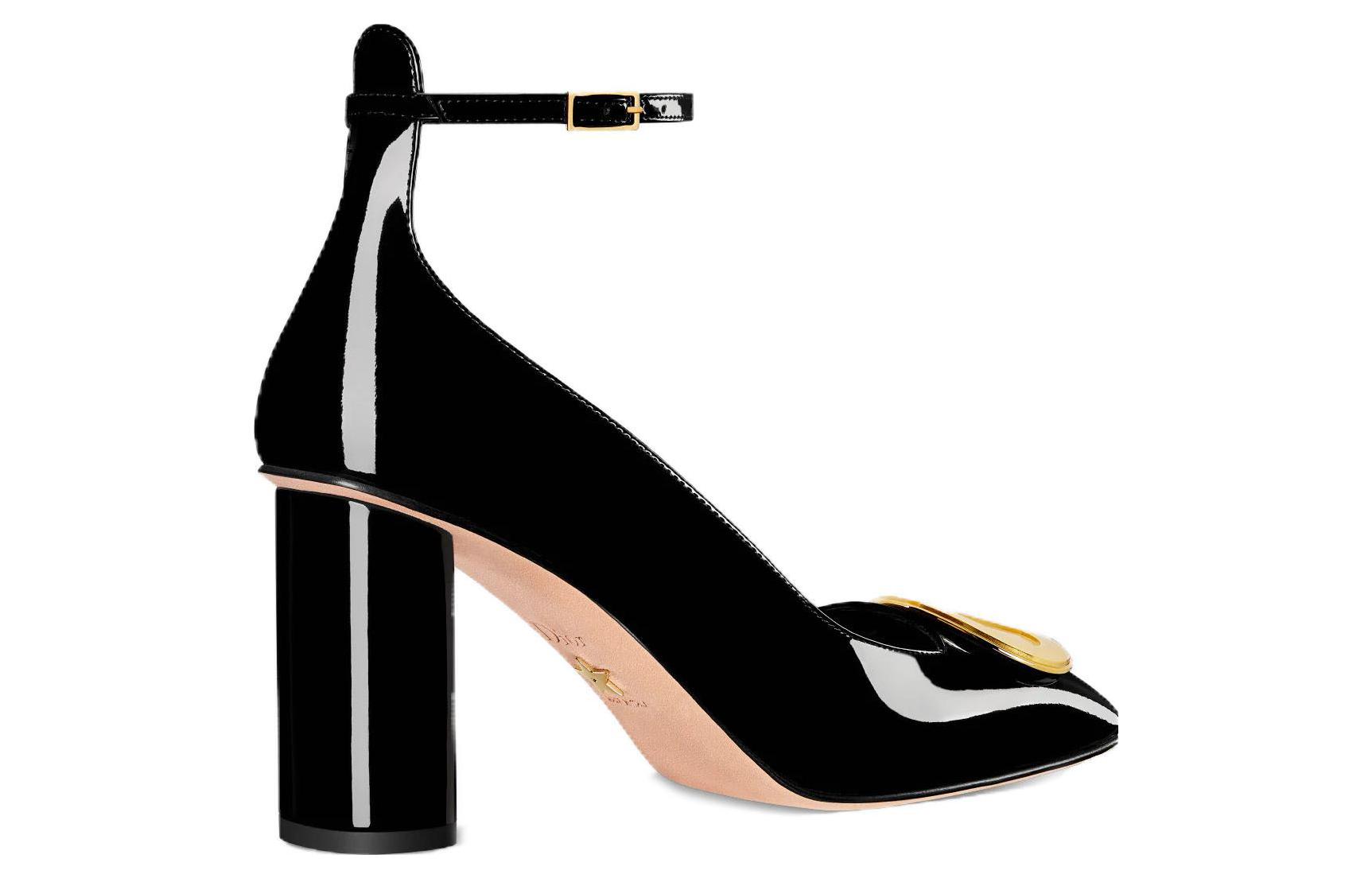 Lookbook (W) 디올 블랙 가죽 스퀘어토 컴포트 블록힐 KCV137VNI_S900