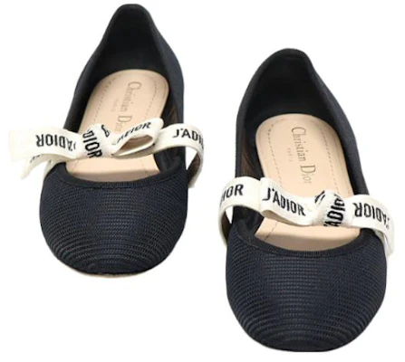 (W) Dior Low-Top ''Elegant Zwart'' KCB453TFL_S900 Lookbook (W) Dior Low-Top ''Elegant Zwart'' KCB453TFL_S900