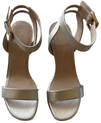 (W) Sandalias Dior Abiertas con Hebilla 'Platino' KDQ219LAM_S54K Shop (W) Sandalias Dior Abiertas con Hebilla 'Platino' KDQ219LAM_S54K