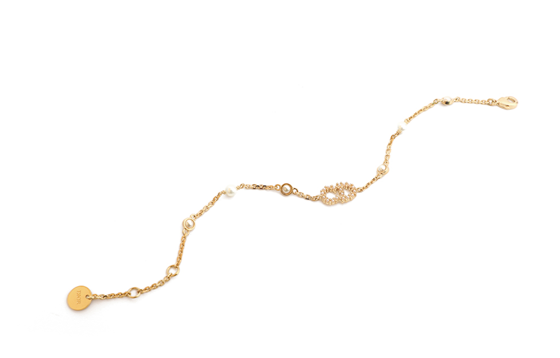 Lookbook (W) Gelang Mutiara DIOR dengan Hiasan Logo B0668CDLRS-D301