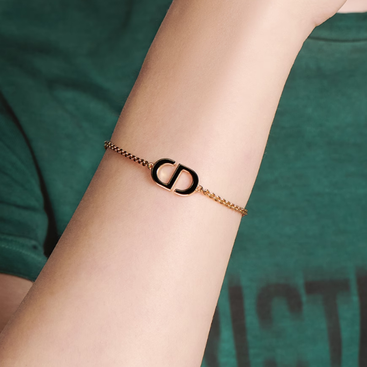 (Women) DIOR PETIT CD Logo Letter Pendant Metal Bracelet for Women - Gold. B2045WOMLQ-D307 圖 3