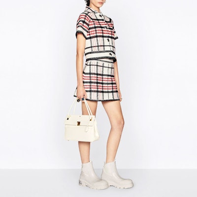 (W) DIOR SS22 Jaket Putih Kotak-Kotak Lengan Pendek Kancing Depan 224V13AM706-X5832 Shop (W) DIOR SS22 Jaket Putih Kotak-Kotak Lengan Pendek Kancing Depan 224V13AM706-X5832