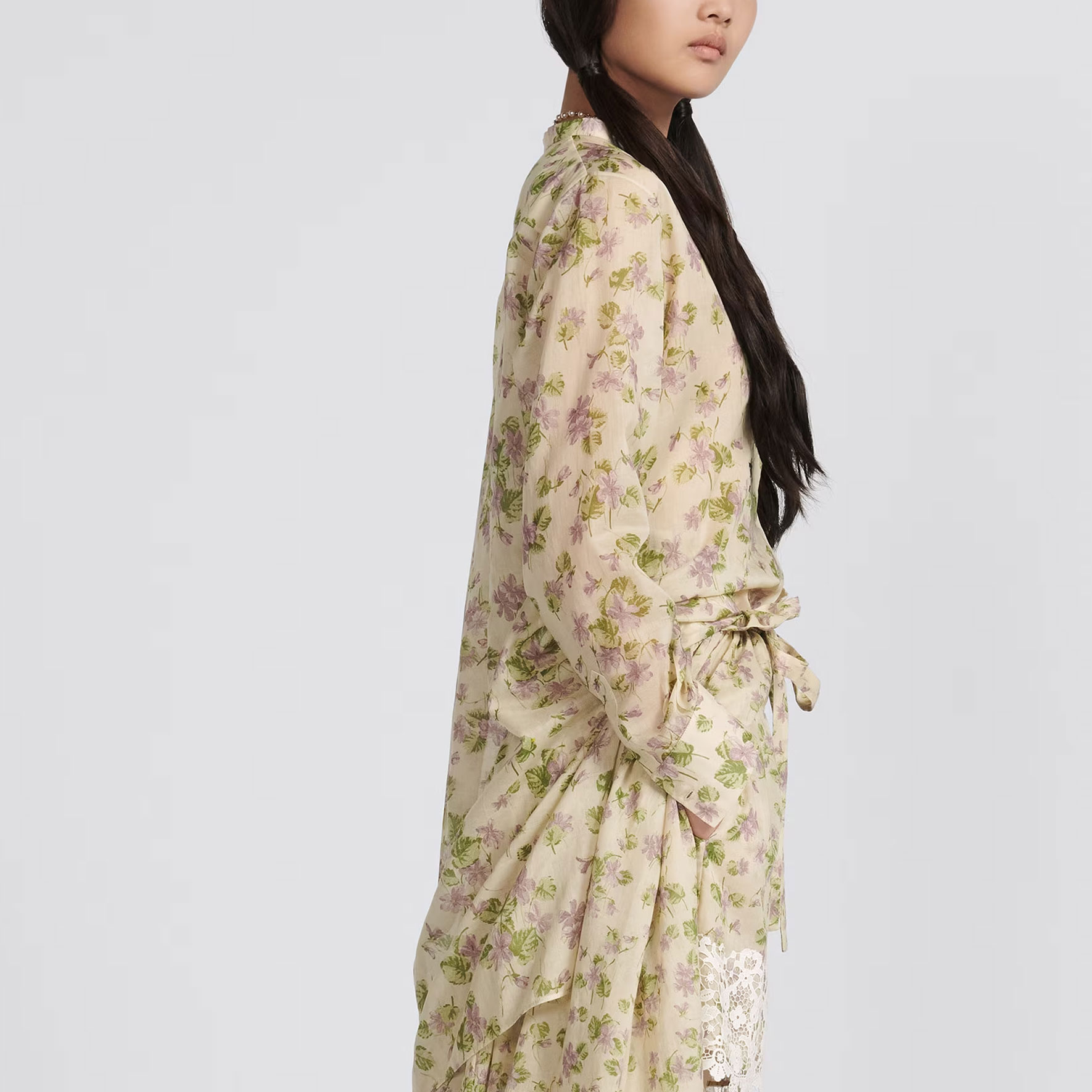 (Women) DIOR SS23  Embroidered Bee Long-Sleeve Shirt Beige. 321B54A3246-X1846 圖 5