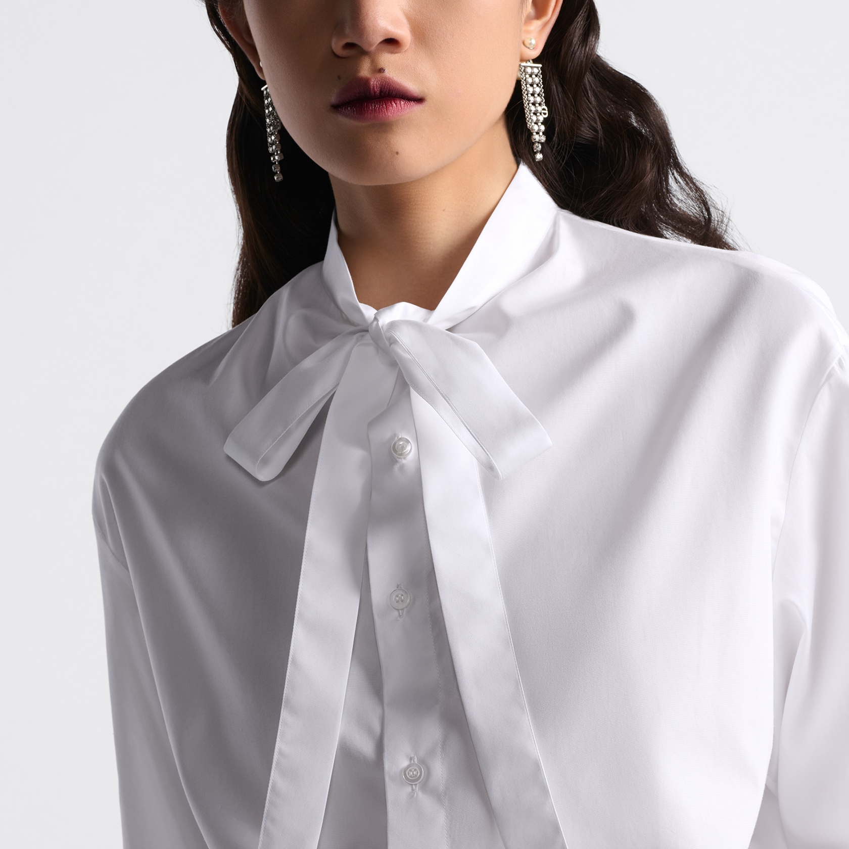 (Women) DIOR SS24  White Long Sleeve Shirt with Logo Embroidery and Bow Detail. 441B39A3356-X0100 圖 7