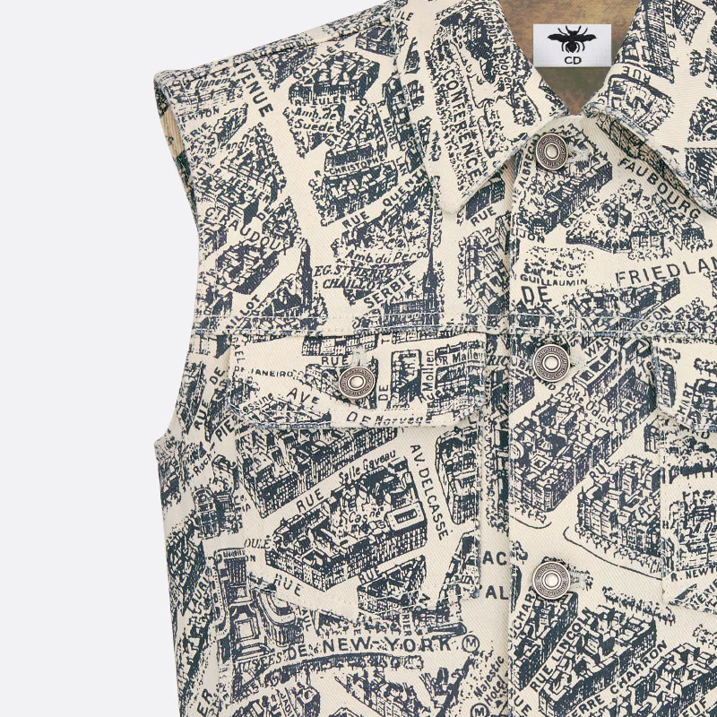 Sizing (W) Chaleco corto abotonado DIOR SS24 azul marino con diseño. 422G16A3980-X1850