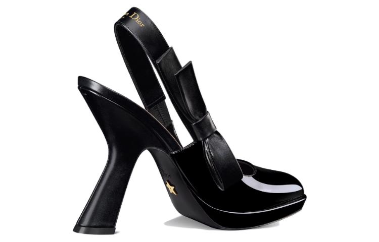 Shop (W) Dior Kasut Tumit Tebal Hitam 10.5cm Slip-On Bucu Tajam Kulit Paten KCV120VCA_S900