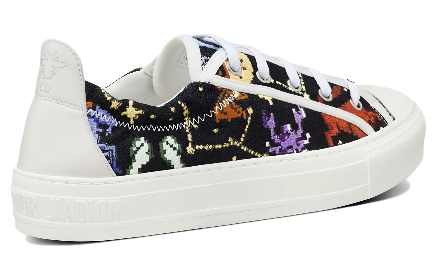 Shop (W) Dior Walk Low 'Hitam' KCK351ZPK_S26X