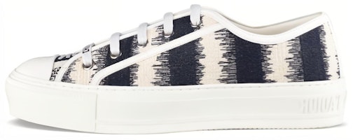 (W) Dior Walk'n'Dior 'Blue Comfort' Biru Keselesaan. KCK211IKE_S56B Buy (W) Dior Walk'n'Dior 'Blue Comfort' Biru Keselesaan. KCK211IKE_S56B