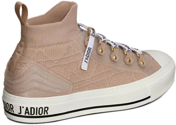 (W) Dior Walk'n'Dior High 'Light Nude Pink' Sepatu Wanita Warna Nude Muda KCK276NKR_S12U Lookbook (W) Dior Walk'n'Dior High 'Light Nude Pink' Sepatu Wanita Warna Nude Muda KCK276NKR_S12U