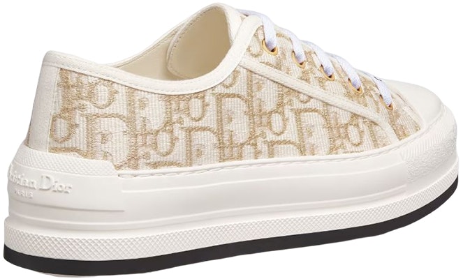 (W) Dior Walk'n'Dior High 'Sulaman Oblique Putih Emas' KCK385OBL_S49K Lookbook (W) Dior Walk'n'Dior High 'Sulaman Oblique Putih Emas' KCK385OBL_S49K