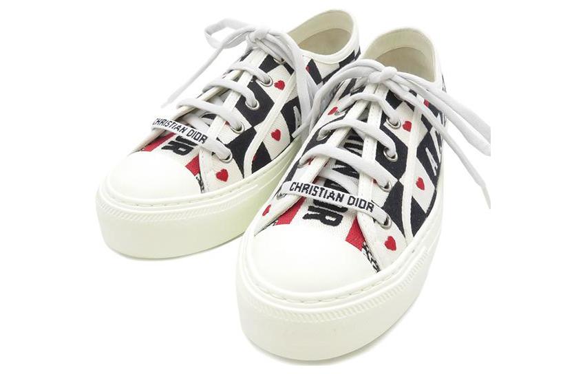 Shop (W) Dior Walk'n'Dior Rendah 'Hitam Cream' Sneaker KCK211DAM_S17X