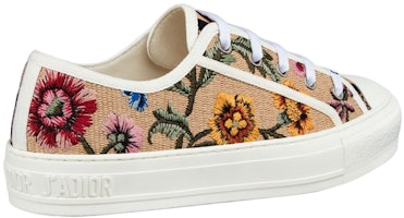 DIOR迪奧 Walk‘n‘Dior 低幫綁帶 時尚板鞋 女款 米棕 Lookbook DIOR迪奧 Walk‘n‘Dior 低幫綁帶 時尚板鞋 女款 米棕