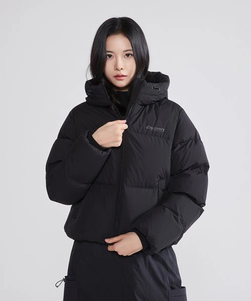 women-discovery-expedition-olia-glow-down-short-puffer-jacket-black-dwdj-94056-bks