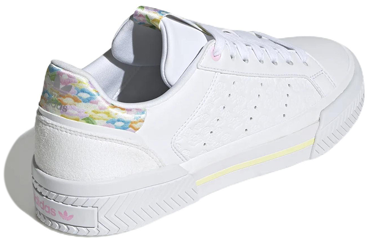 Shop (W) Disney x adidas Court Tourino ''Bambi'' Sneaker GV7938