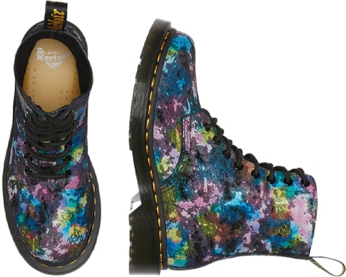 (Women) Dr. Martens 1460 'Black Velvet' 27245001 Lookbook (Women) Dr. Martens 1460 'Black Velvet' 27245001