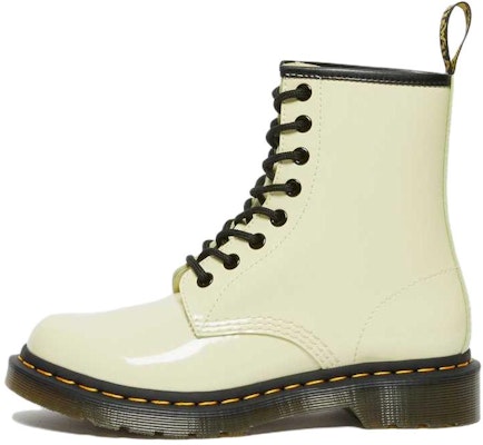 Dr.Martens/馬汀博士 1460 舒適漆皮系帶靴 女款 奶油白 Buy Dr.Martens/馬汀博士 1460 舒適漆皮系帶靴 女款 奶油白