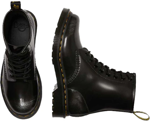 (W) Dr. Martens 1460 Arcadia Negro 26057040 Lookbook (W) Dr. Martens 1460 Arcadia Negro 26057040