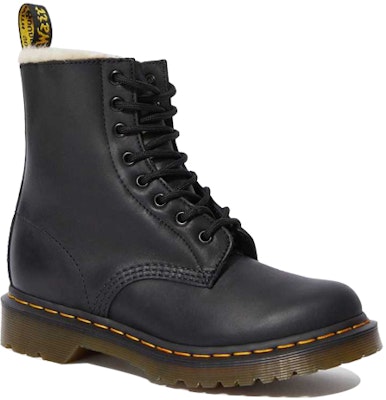 (W) Dr. Martens 1460 Forradas de Piel Sintética Negras 21797001 Lookbook (W) Dr. Martens 1460 Forradas de Piel Sintética Negras 21797001
