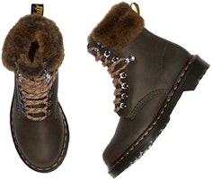(W) Dr. Martens 1460 But Martin Kelabu/Hijau 26951481 Shop (W) Dr. Martens 1460 But Martin Kelabu/Hijau 26951481