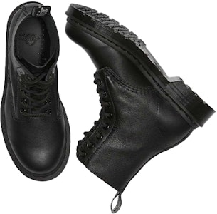 (W) Dr. Martens 1460 Pascal Hitam Boots Tinggi Bertali 24479001 Lookbook (W) Dr. Martens 1460 Pascal Hitam Boots Tinggi Bertali 24479001