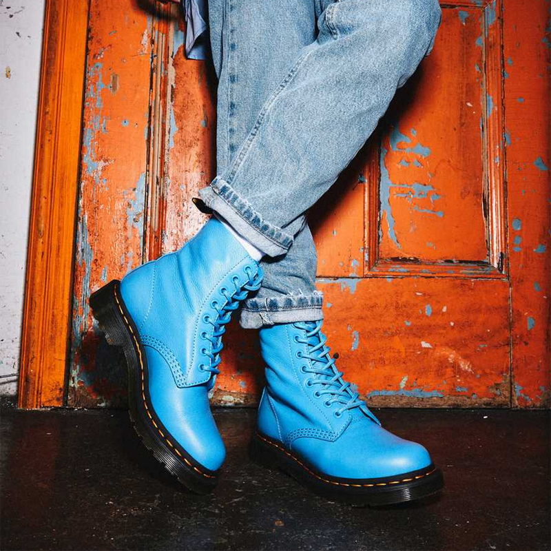 _women__dr__martens_1460_pasca