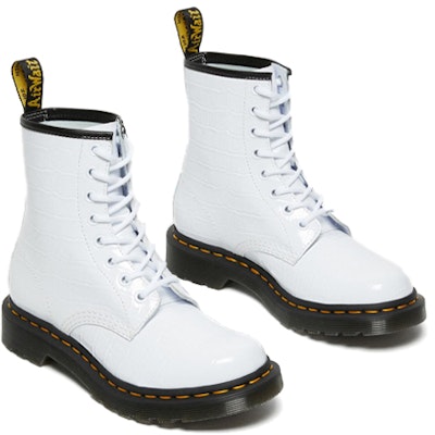 Dr.Martens/馬汀博士 1460 漆皮鱷魚壓紋皮革馬丁靴 女款 白色 Shop Dr.Martens/馬汀博士 1460 漆皮鱷魚壓紋皮革馬丁靴 女款 白色