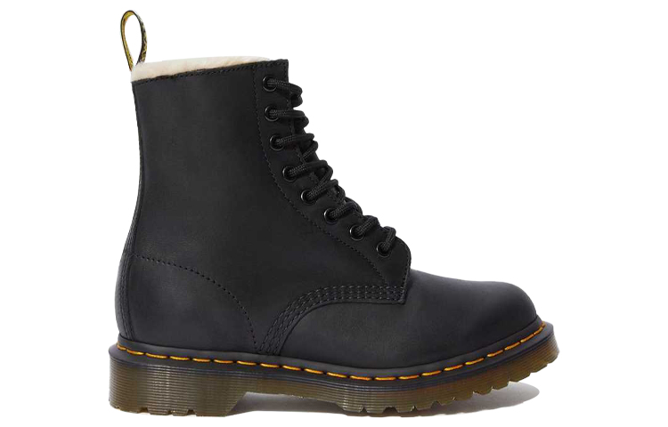 Lookbook (W) Dr. Martens 1460 Berbulu Hitam Pelapik Tiruan 21797001
