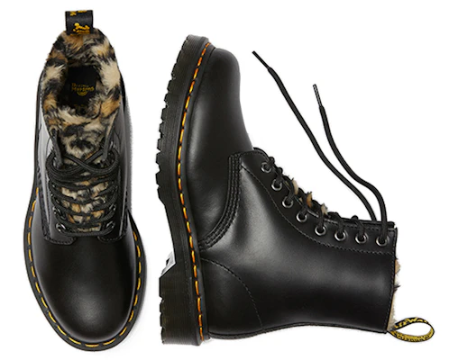 (W) Dr. Martens 1460 Serena Leopard Hitam Sepatu Boot Martin 26239021 Lookbook (W) Dr. Martens 1460 Serena Leopard Hitam Sepatu Boot Martin 26239021